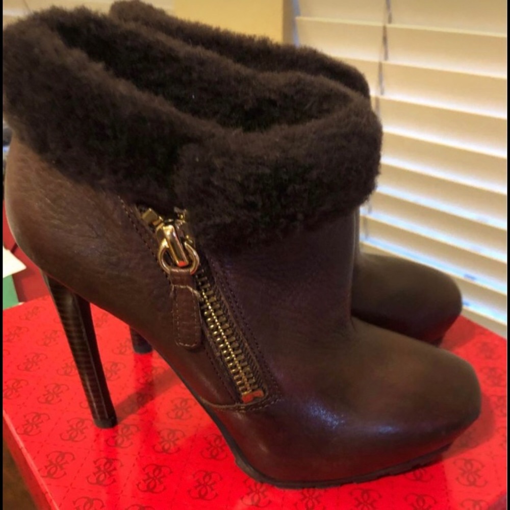Guess Shoes Womens 6.5 Brown Heel Faux Fur Side Zip Leather